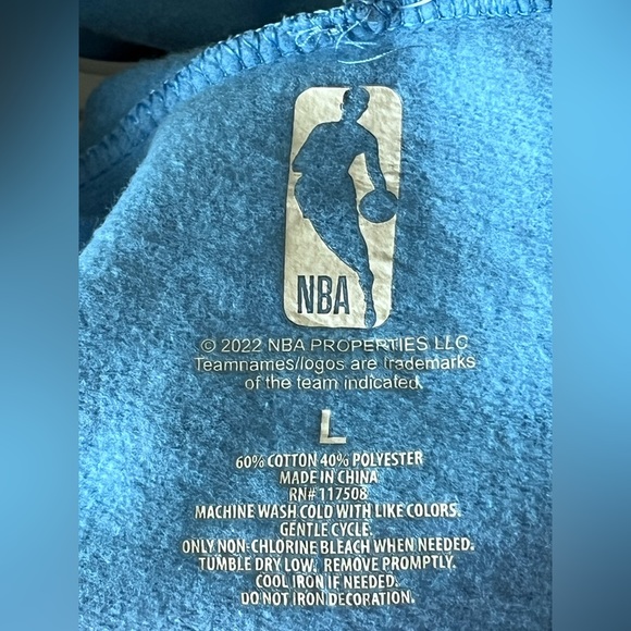 NBA Women's Warriors Oversized Graphic Hoodie Blue L SALE $5​ - Picture 5 of 7